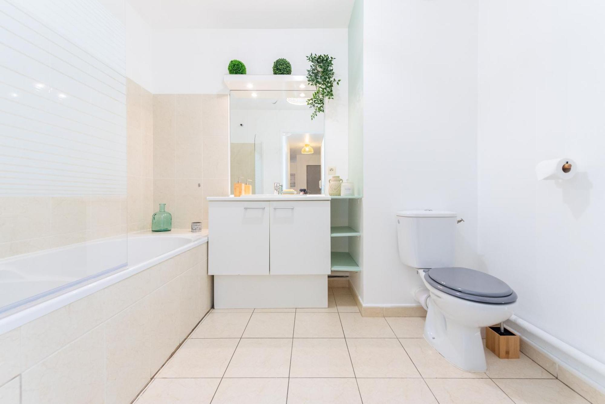 Bao Location - Ideal Pro & Groupe - Calme - Lumineux - Wifi - Terrasse - Jardin - Plage A 2Km - Proche Centre Ville, Gare, Commerces - Parking Prive Tolón Exterior foto